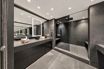 Apartamento T6 para Venda em Santo António