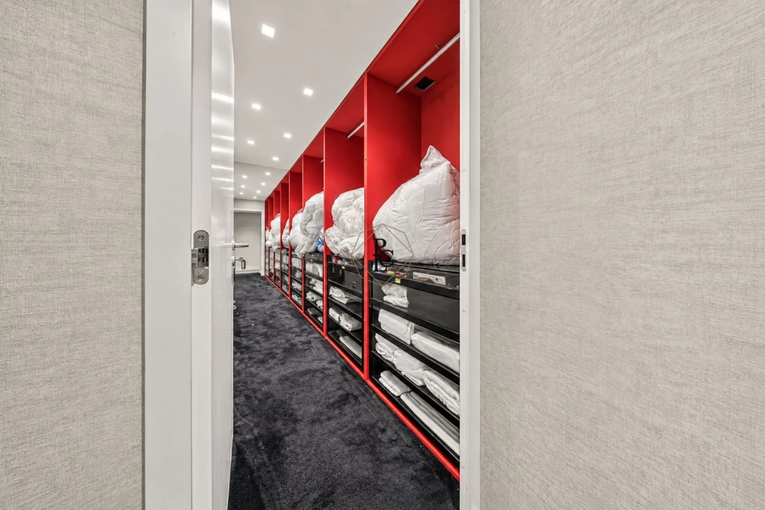 Apartamento T6 para Venda em Santo António Foto 41