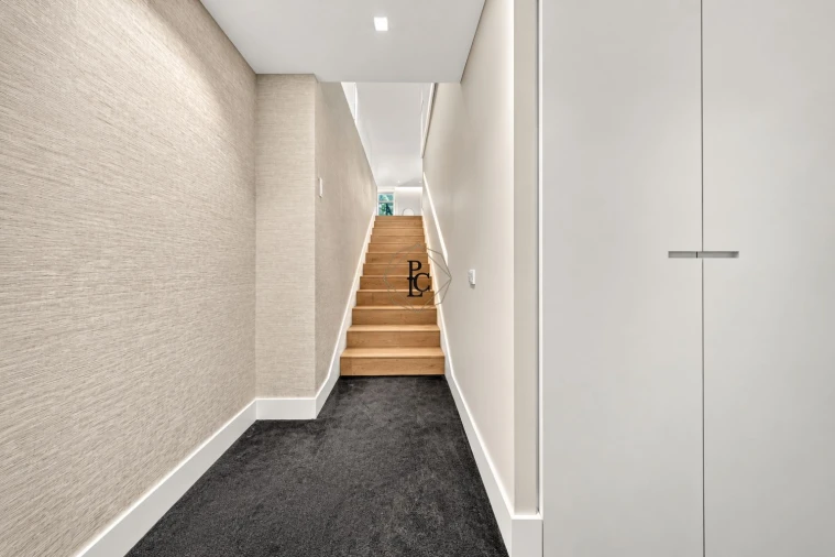 Apartamento T6 para Venda em Santo António Foto 56