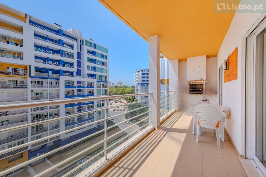 Apartamento T2 para Venda em Portimão Foto 17