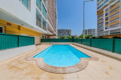Apartamento T2 para Venda em Portimão