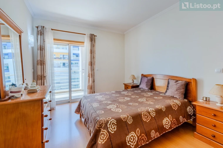 Apartamento T2 para Venda em Portimão Foto 27
