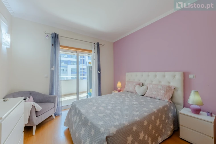 Apartamento T2 para Venda em Portimão Foto 11