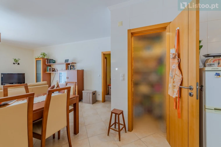 Apartamento T2 para Venda em Portimão Foto 9