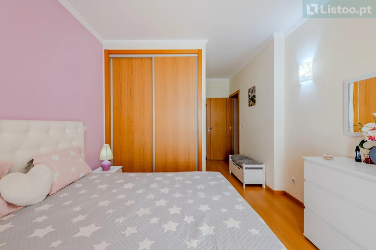 Apartamento T2 para Venda em Portimão Foto 15