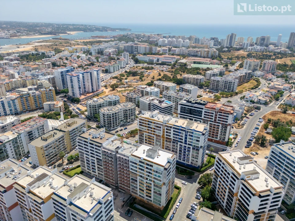 Apartamento T2 para Venda em Portimão Foto 33