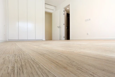 Moradia T5 para Venda em Charneca de Caparica e Sobreda