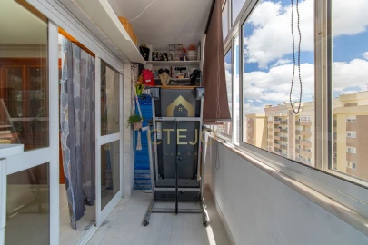 Apartamento T2 para Venda em Póvoa de Santa Iria e Forte da Casa