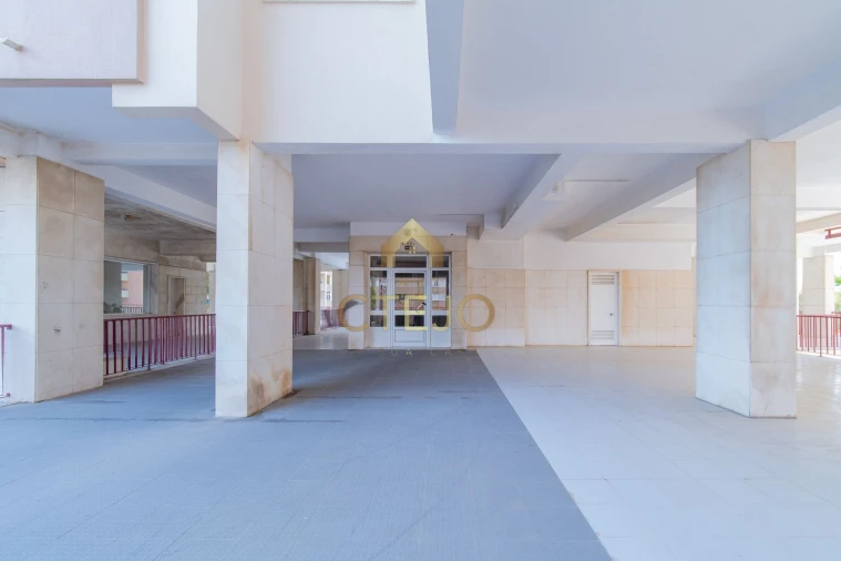 Apartamento T2 para Venda em Póvoa de Santa Iria e Forte da Casa Foto 30