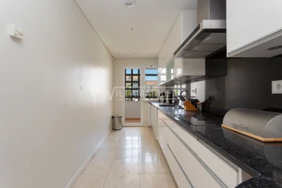 Apartamento T2 para Venda em Quarteira
