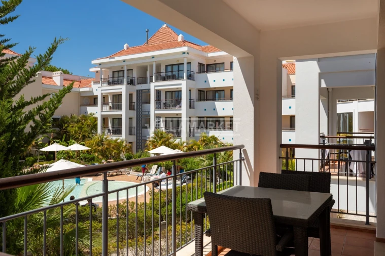 Apartamento T2 para Venda em Quarteira Foto 3