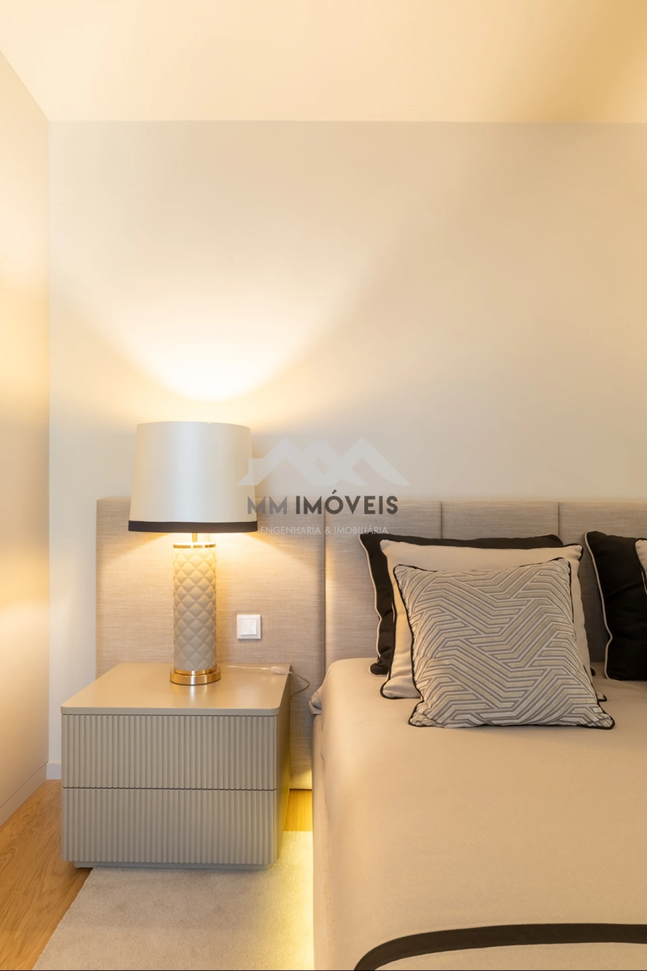 Apartamento T2 para Venda em Santa Marinha Foto 25