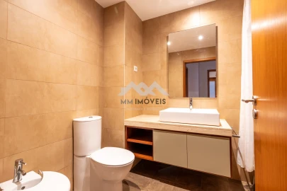 Apartamento T1 para Arrendamento em Ramalde