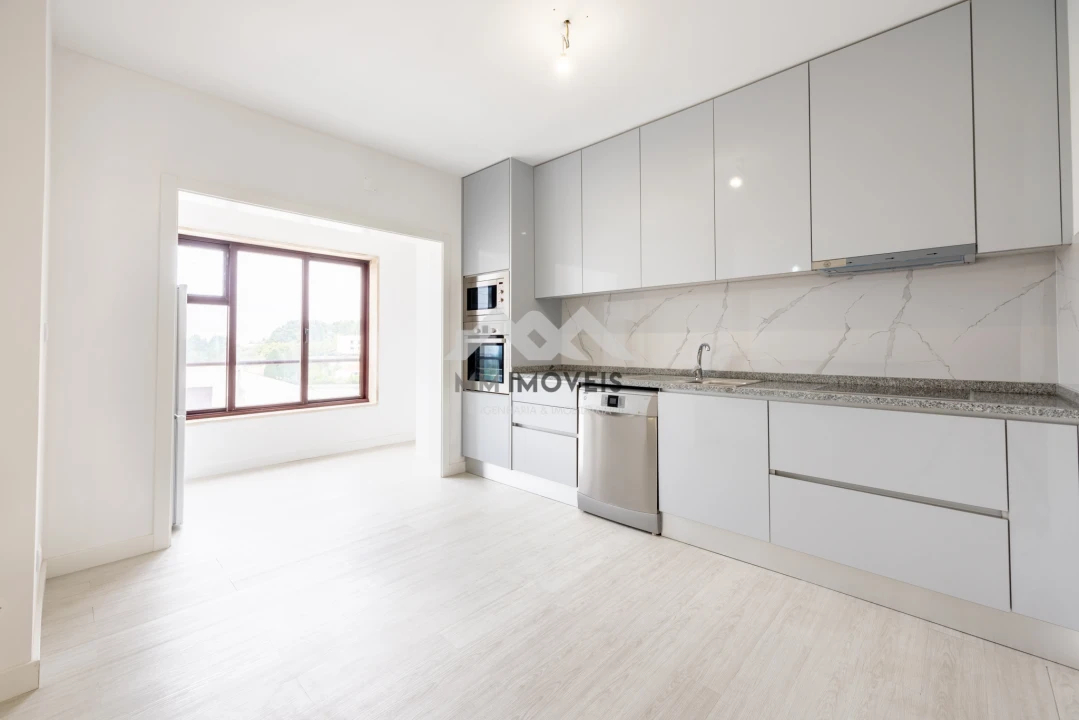 Apartamento T2 para Venda em Santa Marinha e São Pedro da Afurada Foto 17