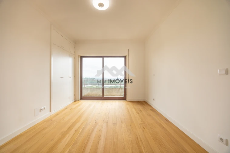 Apartamento T2 para Venda em Santa Marinha e São Pedro da Afurada Foto 32