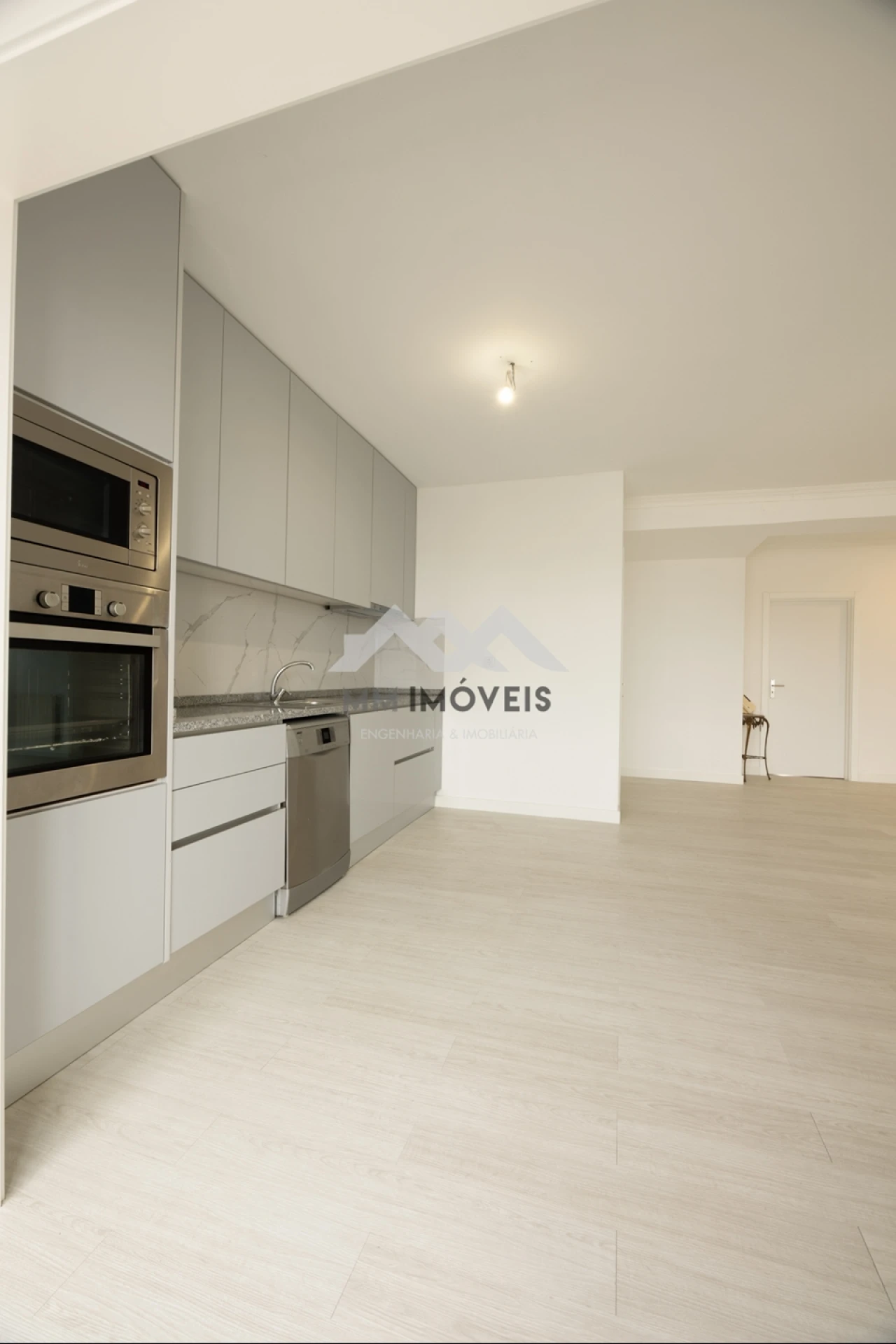 Apartamento T2 para Venda em Santa Marinha e São Pedro da Afurada Foto 24
