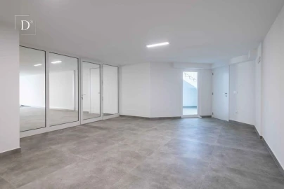 Moradia T4 para Venda em Albufeira e Olhos de Água