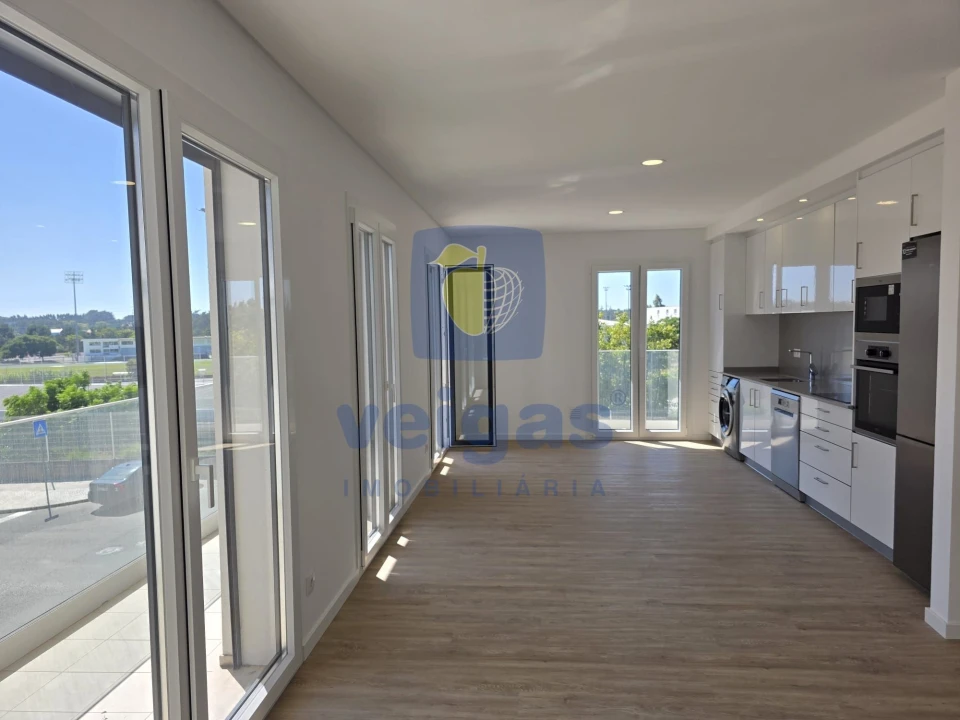 Apartamento T3 para Venda em Caldas da Rainha - Santo Onofre e Serra do Bouro Foto 7