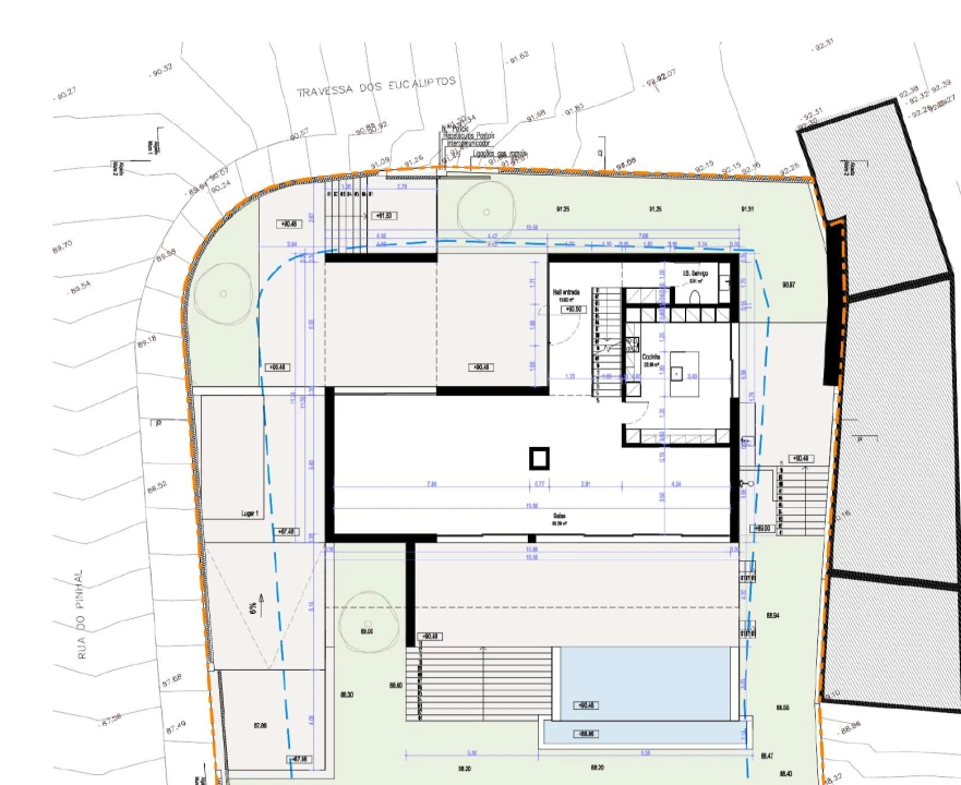 Moradia T4 para Venda em Alcabideche Planta 2