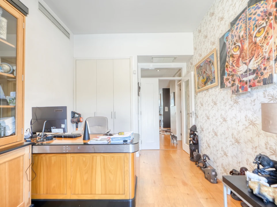 Apartamento T5 para Venda em Parque das Nações Foto 37