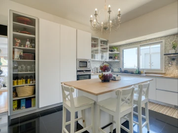 Apartamento T5 para Venda em Parque das Nações