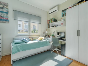 Apartamento T5 para Venda em Parque das Nações