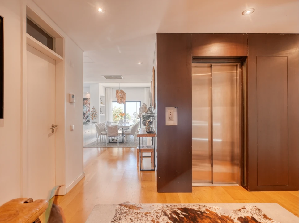Apartamento T5 para Venda em Parque das Nações Foto 13