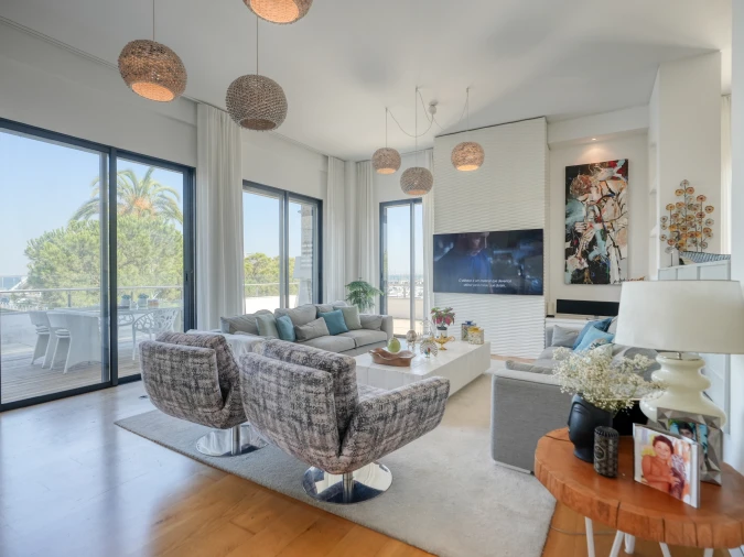 Apartamento T5 para Venda em Parque das Nações Foto 5