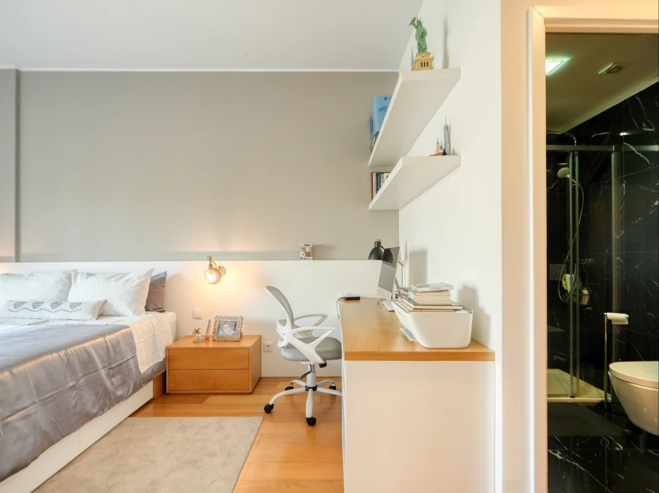 Apartamento T5 para Venda em Parque das Nações Foto 40