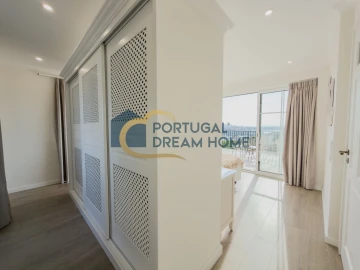 Moradia T5 para Venda em Albufeira e Olhos de Água