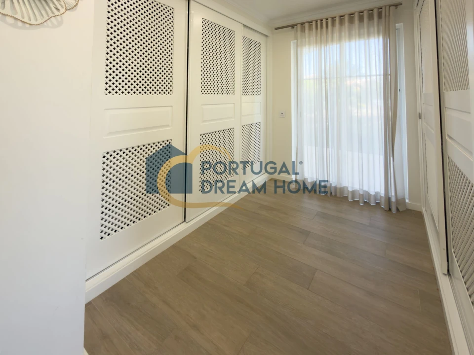 Moradia T5 para Venda em Albufeira e Olhos de Água Foto 18