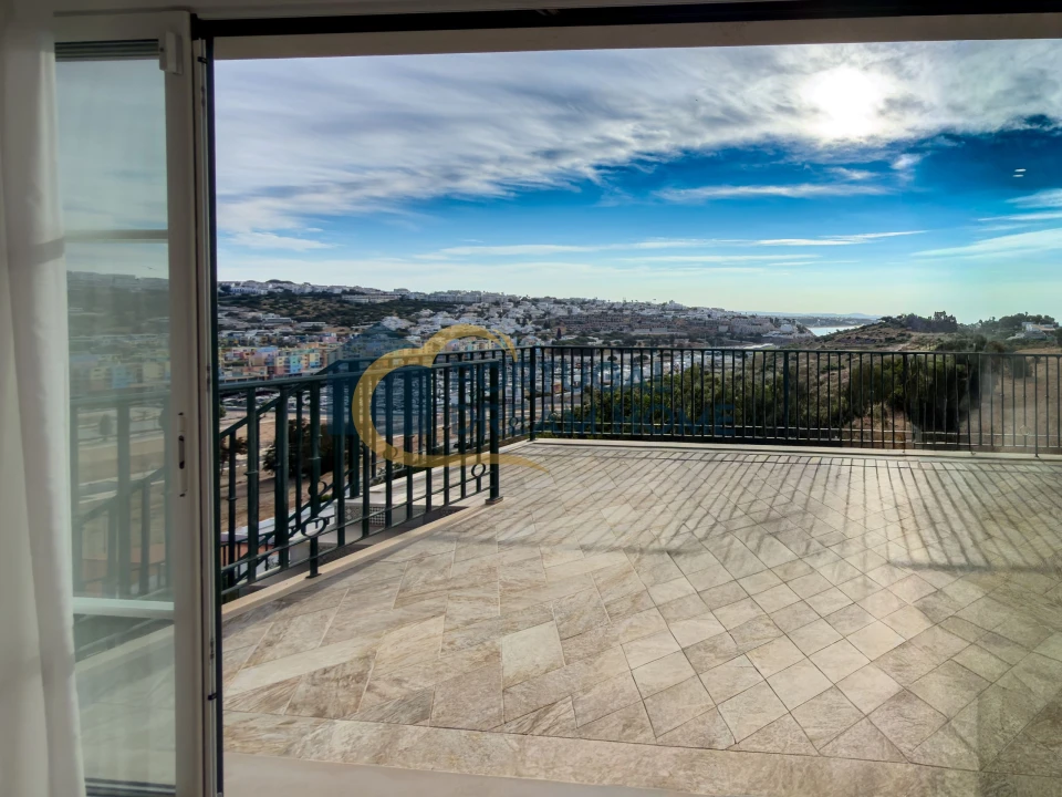 Moradia T5 para Venda em Albufeira e Olhos de Água Foto 44
