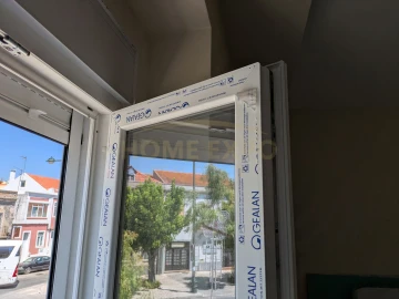Prédio para Venda em Montijo e Afonsoeiro