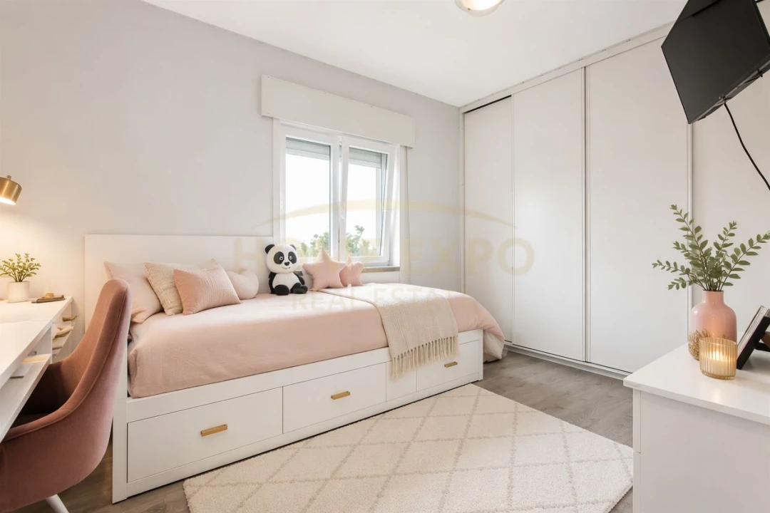 Apartamento T2 para Venda em Sacavém e Prior Velho Foto 14