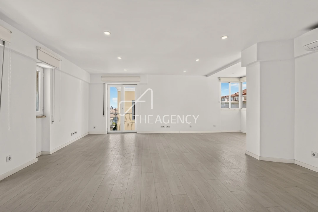Apartamento T2 para Venda em Cascais e Estoril Foto 4