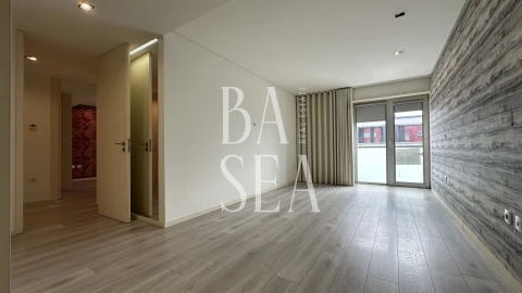 Apartamento T3 para Venda em Ferreiros e Gondizalves