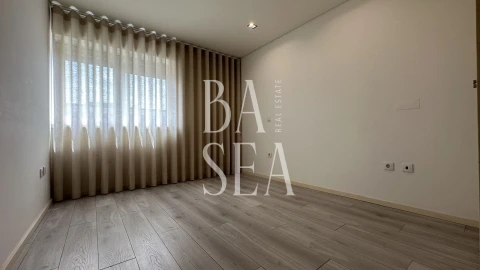 Apartamento T3 para Venda em Ferreiros e Gondizalves