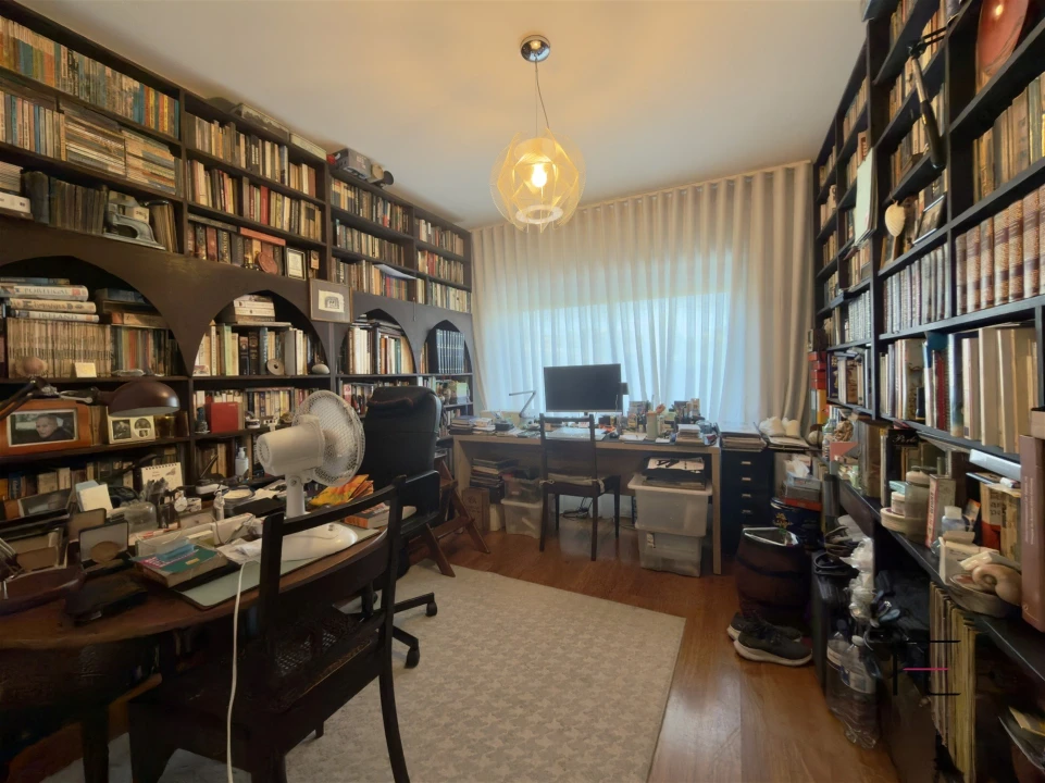 Apartamento T3 para Venda em Mafamude e Vilar do Paraíso Foto 25