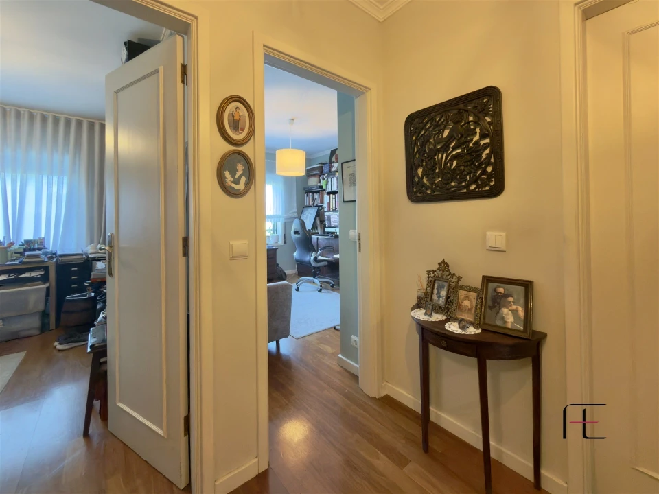 Apartamento T3 para Venda em Mafamude e Vilar do Paraíso Foto 40