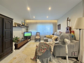 Apartamento T3 para Venda em Mafamude e Vilar do Paraíso