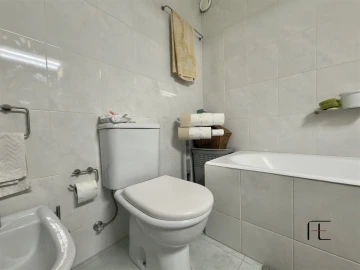 Apartamento T3 para Venda em Mafamude e Vilar do Paraíso