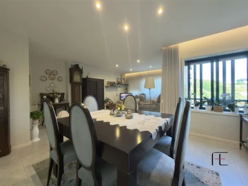 Apartamento T3 para Venda em Mafamude e Vilar do Paraíso