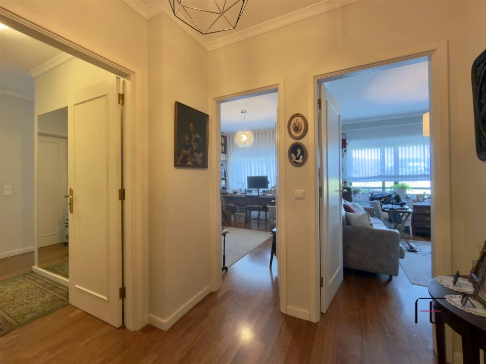 Apartamento T3 para Venda em Mafamude e Vilar do Paraíso Foto 39