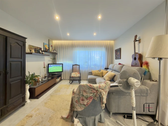 Apartamento T3 para Venda em Mafamude e Vilar do Paraíso Foto 2