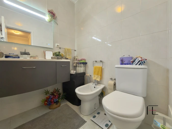 Apartamento T3 para Venda em Mafamude e Vilar do Paraíso Foto 35