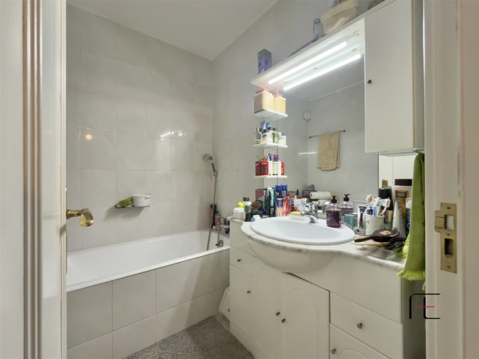 Apartamento T3 para Venda em Mafamude e Vilar do Paraíso Foto 36