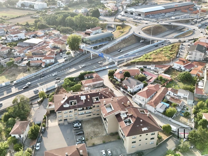Apartamento T3 para Venda em Mafamude e Vilar do Paraíso Foto 47