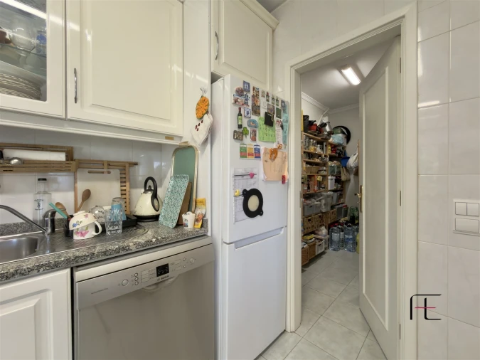 Apartamento T3 para Venda em Mafamude e Vilar do Paraíso Foto 15