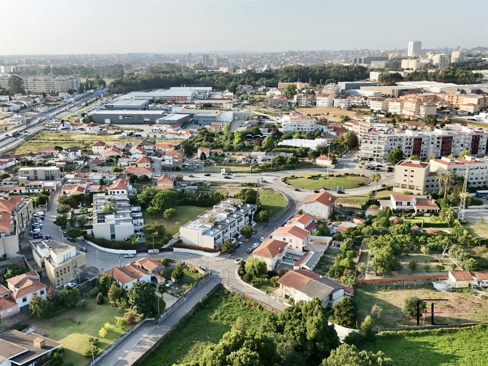 Apartamento T3 para Venda em Mafamude e Vilar do Paraíso Foto 51