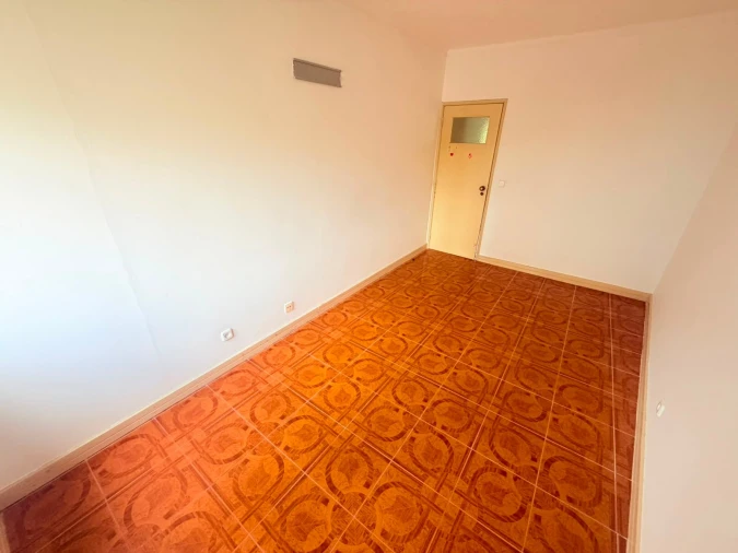 Apartamento T3 para Venda em Buarcos Foto 21